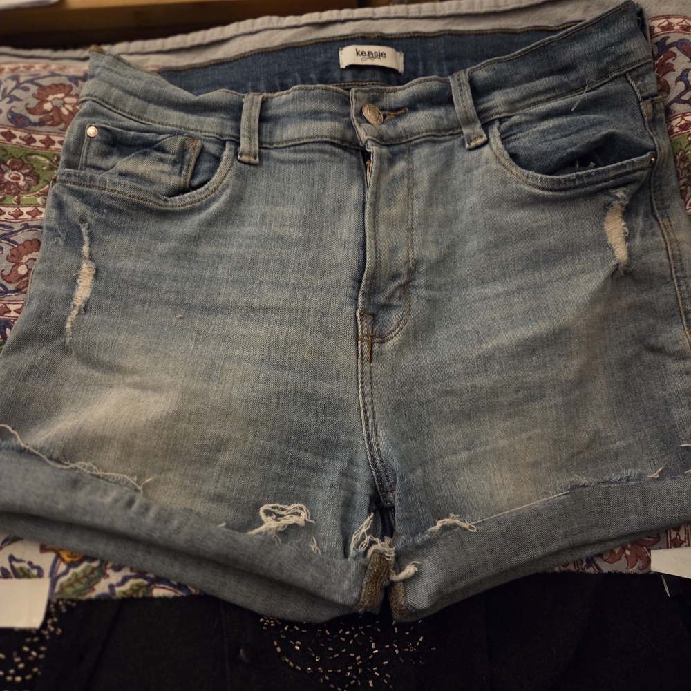 Kensie Faded Blue Distressed Denim Shorts
